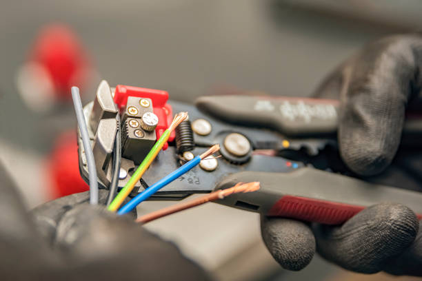 Best Circuit Breaker Repair  in Duluth, WA